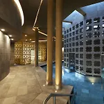 Therme Laa Silent
