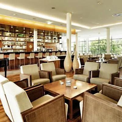 فندق Therme Laa Hotel Silent Spa Villas 4*