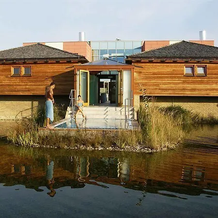 Therme Laa - & Silent Hotel