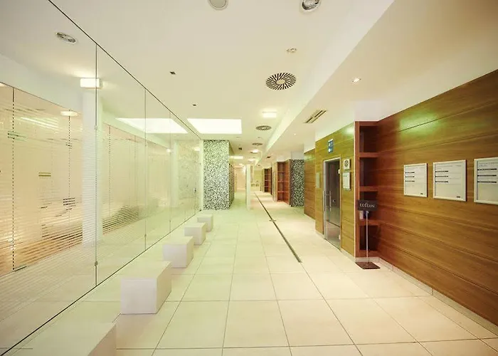 Therme Laa Silent 4* ラー・アン・デア・ターヤー